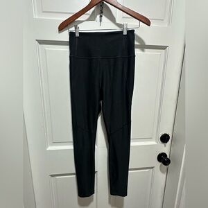Outdoor voices dark gray tech sweat leggings size small NWOT